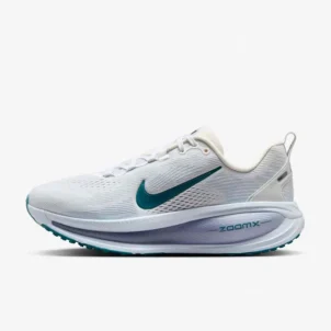 Nike Vomero 18 (W)