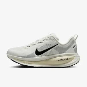 Nike Vomero 18